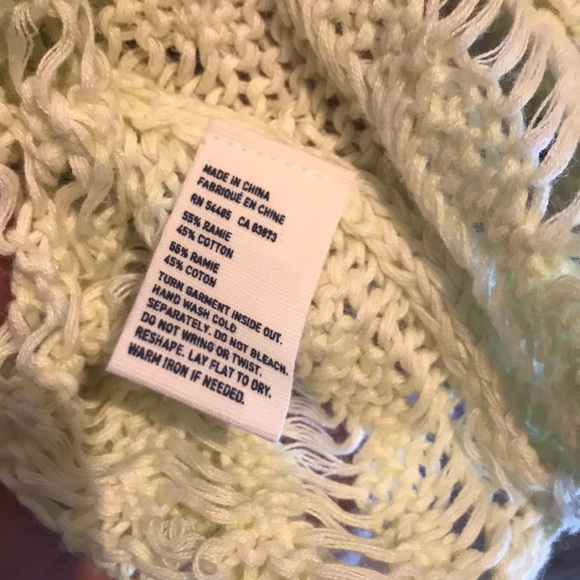 NWT American Eagle M Neon Green Knitted Sweater - Picture 9 of 9